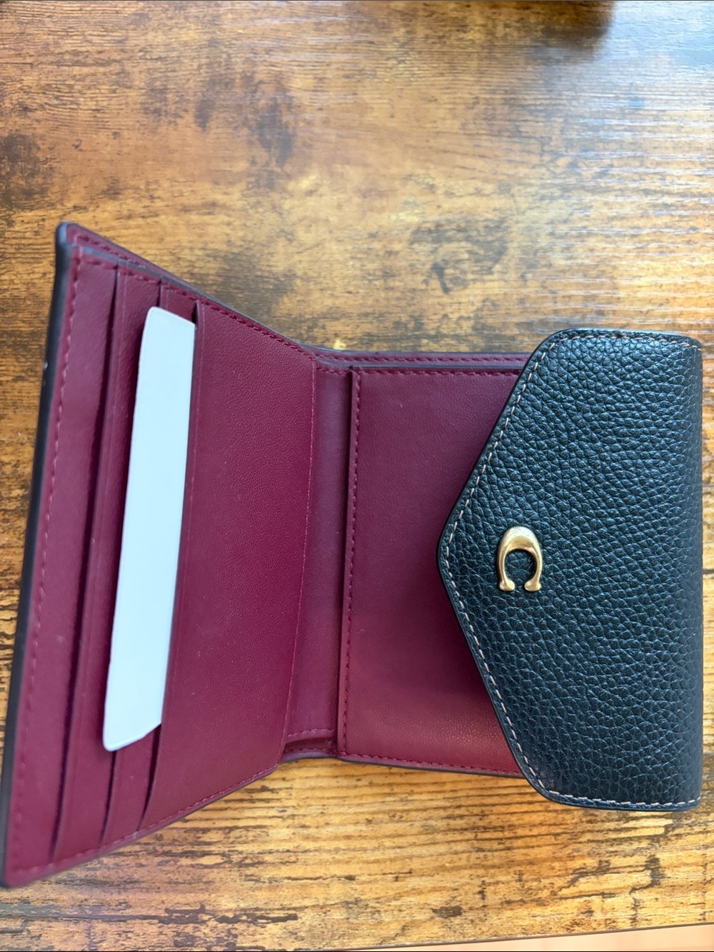 Coach Wyn Small Wallet - Picture 5 of 5